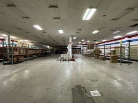 Fully Conditioned Retail Space