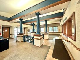 311 Boyd Blvd