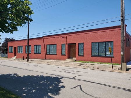 Commercial space for Rent at 228 S Sycamore St in Ravenna