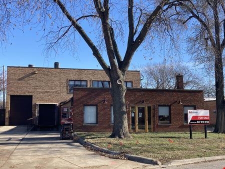 Industrial space for Sale at 2041 Johns Drive in Glenview