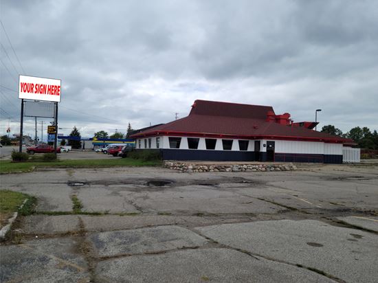 Flint - Freestanding Retail/Restaurant Building