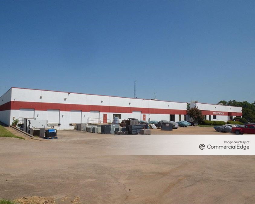 200 Commerce Street, Azle, TX Industrial Building