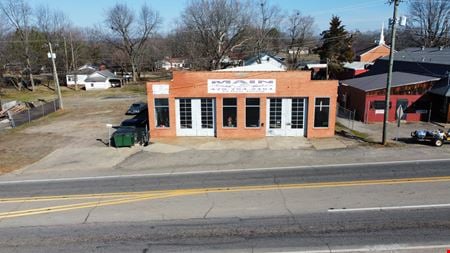 Photo of commercial space at 1406 W Main St in Clarksville