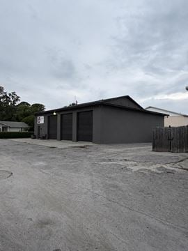 7805 Clark Moody Blvd
