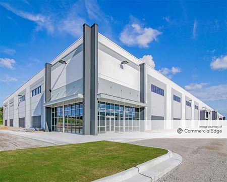 Industrial space for Rent at 9701 NE Parvin Road in Kansas City