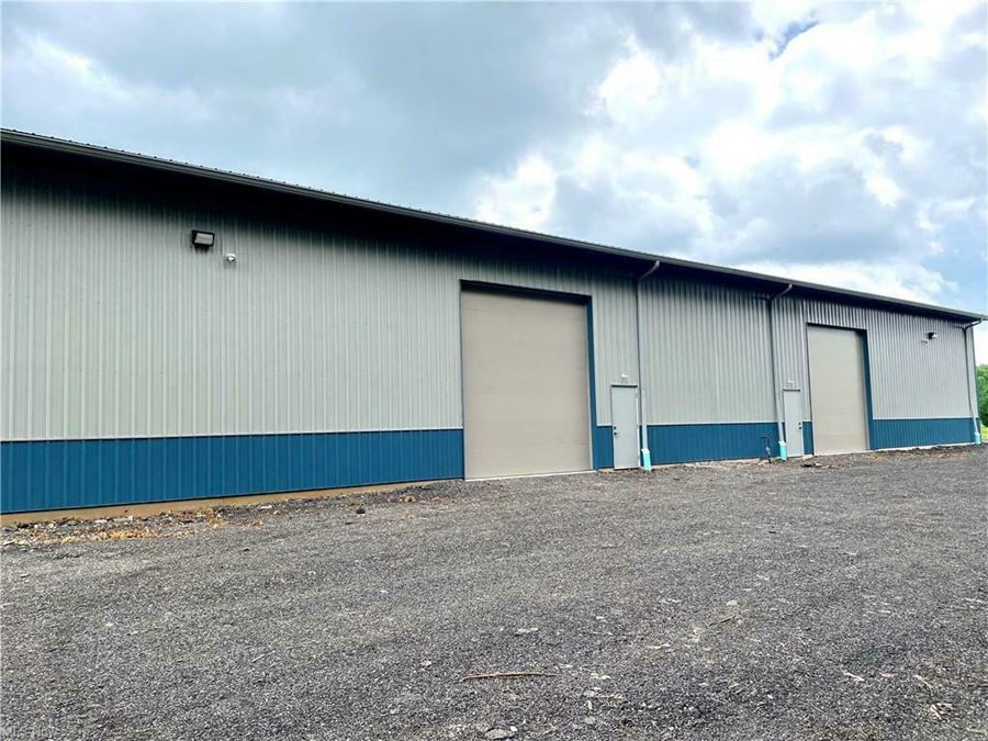 Light Industrial Building for Lease