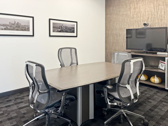 Regus - Pointe Claire - Montreal Airport