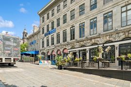 425-431 Place Jacques-Cartier