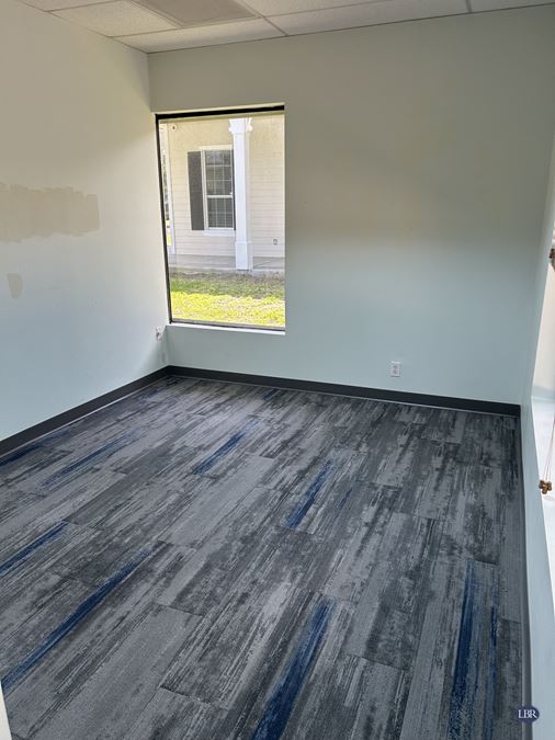 14 Suntree Pl