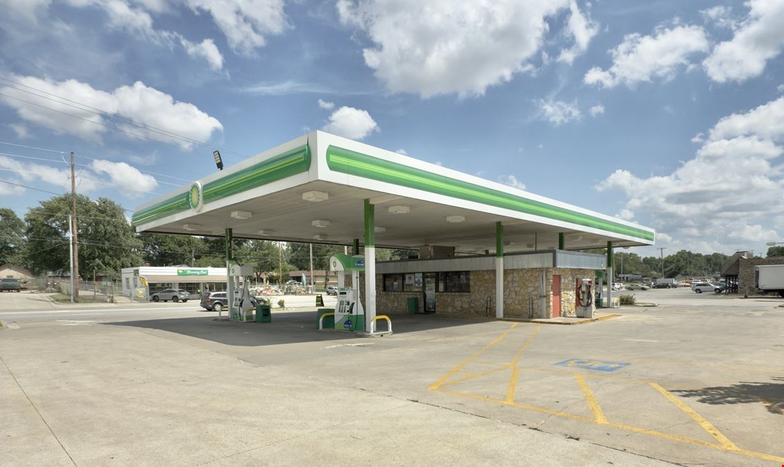 Corner Gas Station with 8 Pumps