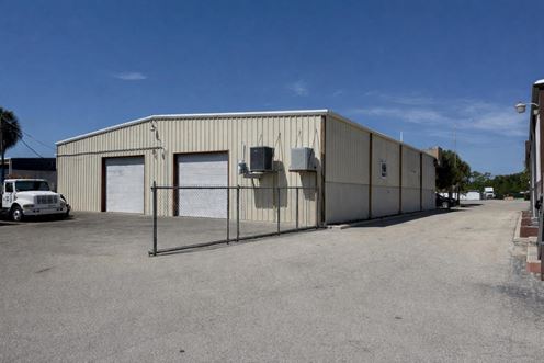 Industrial Flex Space Available For Lease!