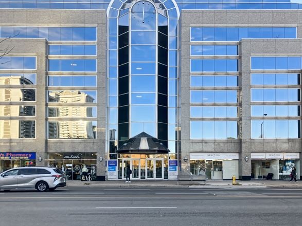 Regus - Davisville Centre