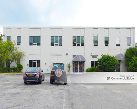 Photo of commercial space at 6801 Jericho Turnpike in Syosset