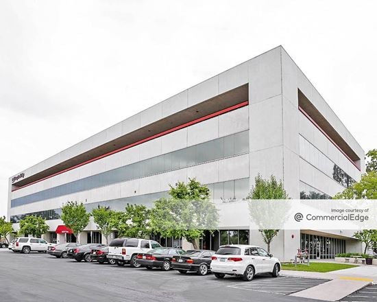 Westchester Corporate Plaza