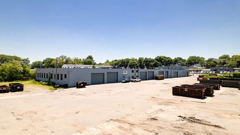 1093-1115 N. Montello Street