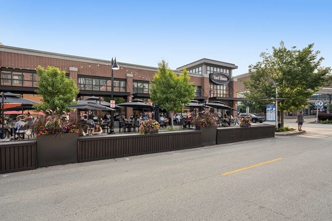 The Glen Town Center