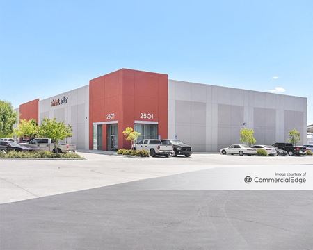 Industrial space for Rent at 2501 Union Avenue in Bakersfield