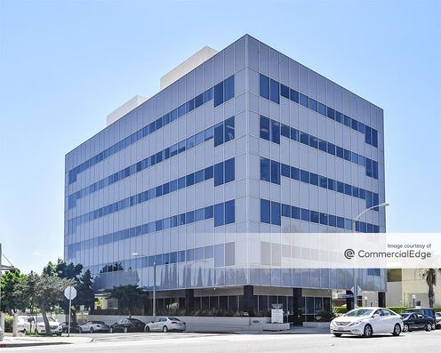 2730 Wilshire