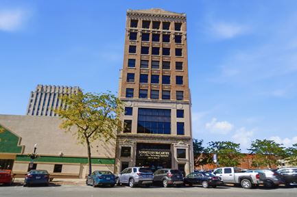 209 N Main St