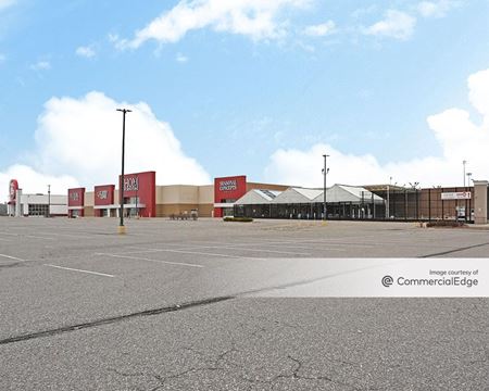 Photo of commercial space at 13800 Rogers Drive in Rogers