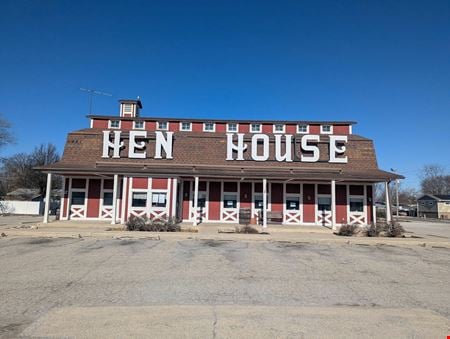 Retail space for Sale at 547 East Springfield Road in Arcola