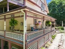 5 Ojo Inn Bed & Breakfast