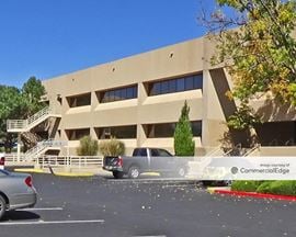 One Towne Centre