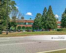 6120 Windward Pkwy