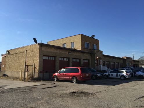 1617-1621 Elmore Court