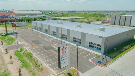 Industrial space for Rent at 5101 North Cage Boulevard in Pharr