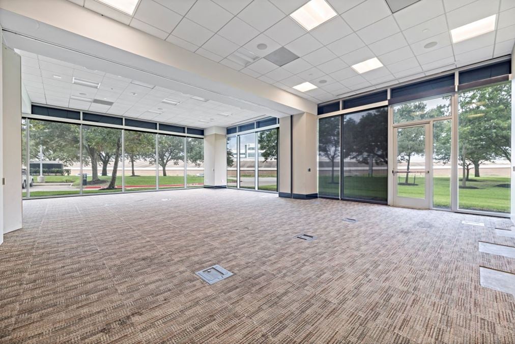 4424 West Sam Houston Pkwy North