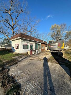 26828 Main St