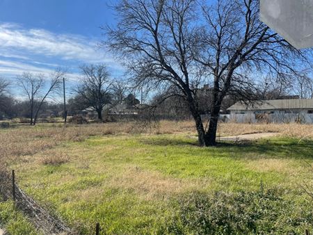 VacantLand space for Sale at 713 E Jefferson Ave in Fort Worth