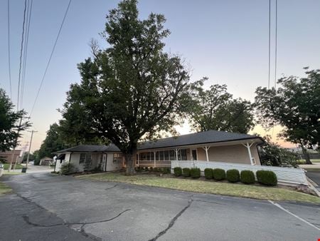 Photo of commercial space at 26 E 9th St in Edmond