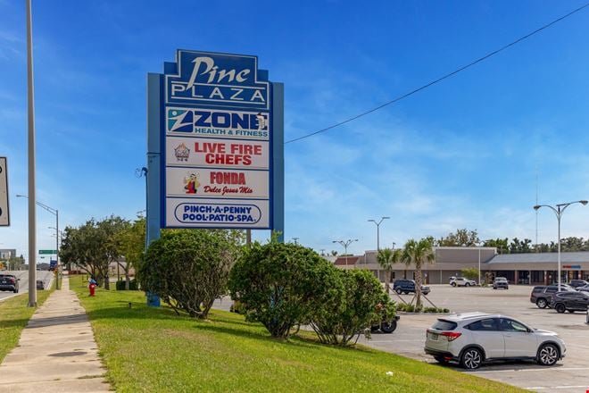 Pine Plaza