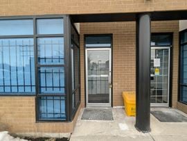 55 QUEENS PLATE DR UNIT 5
