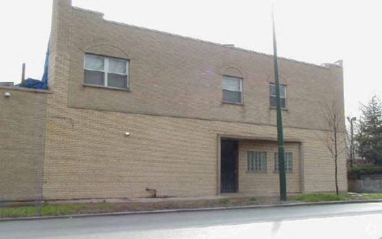 9625 S Colfax Ave, Chicago, IL