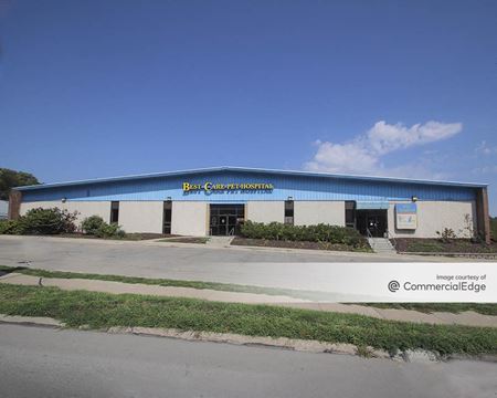 Industrial space for Rent at 3030 L Street in Omaha