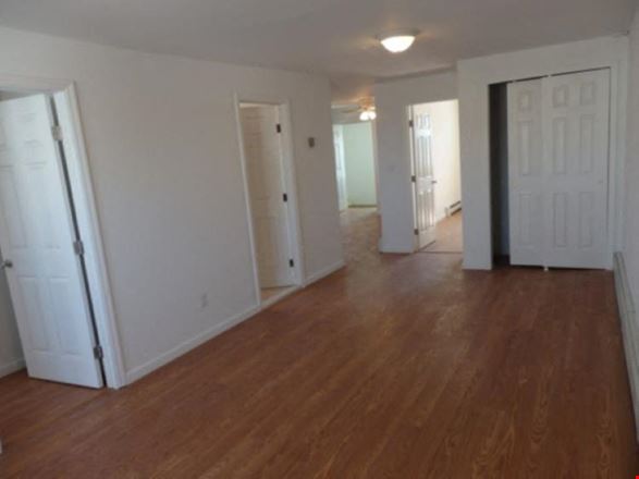 2580 Richmond Ter