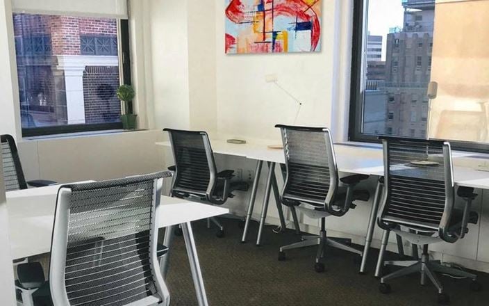 Jay Suites - Wall Street