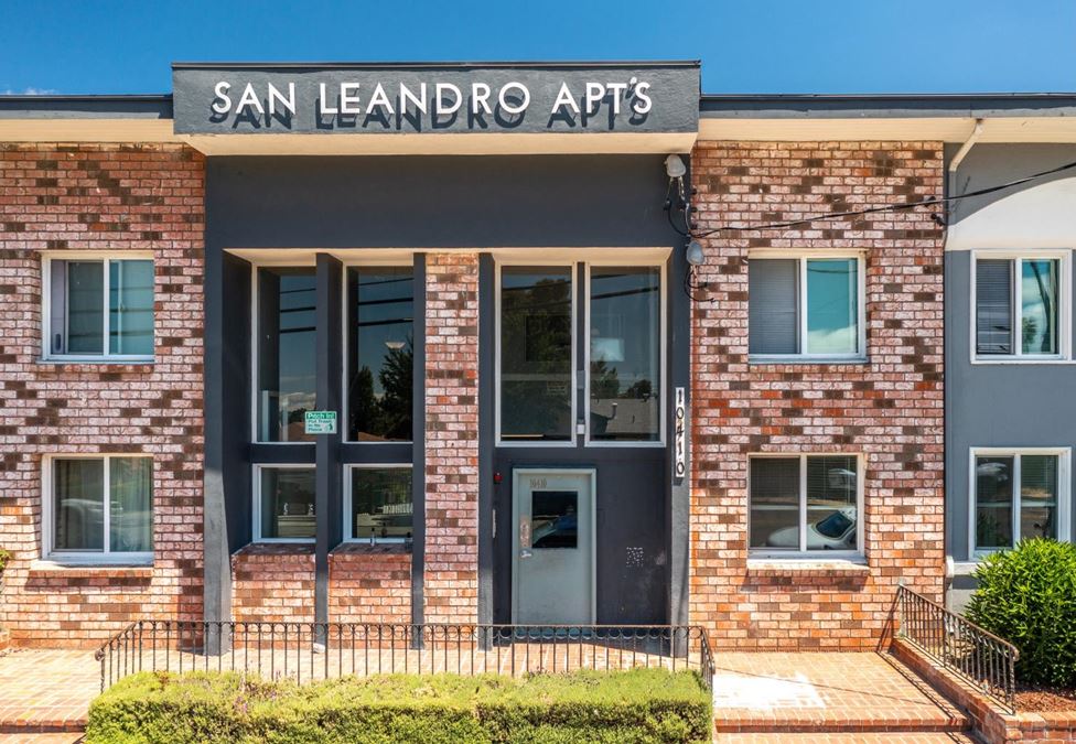 40 Unit Apartment Building | $6,950,000