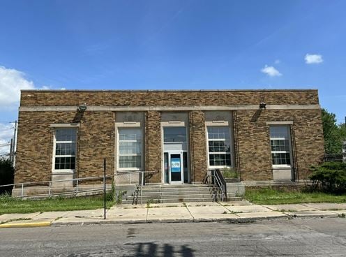 River Rouge - Freestanding Retail/Office Building