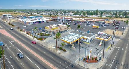 Photo of commercial space at 2680 Jensen Ave in Sanger