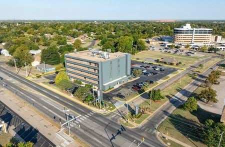 Office space for Rent at 2801 Parklawn Drive in Midwest City