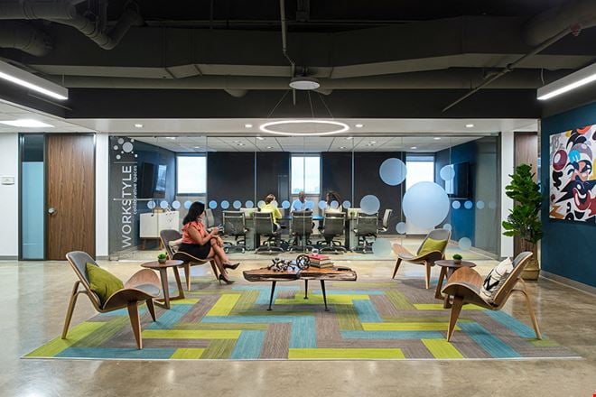 Workstyle Flexible Spaces - 2000 Crawford St