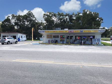 Retail space for Sale at 310 S County Road 21 in Hawthorne