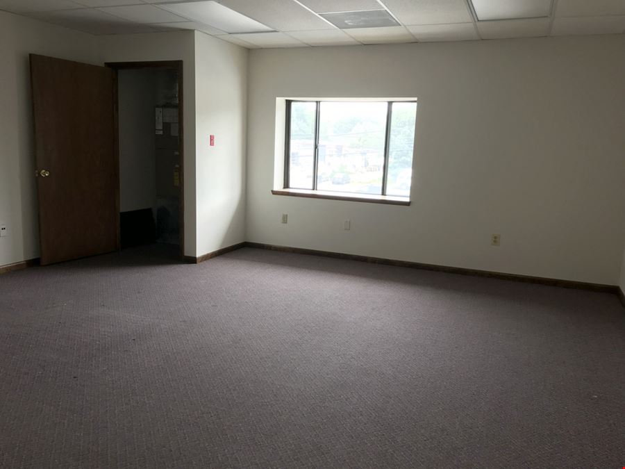 Retail/Office Space Available