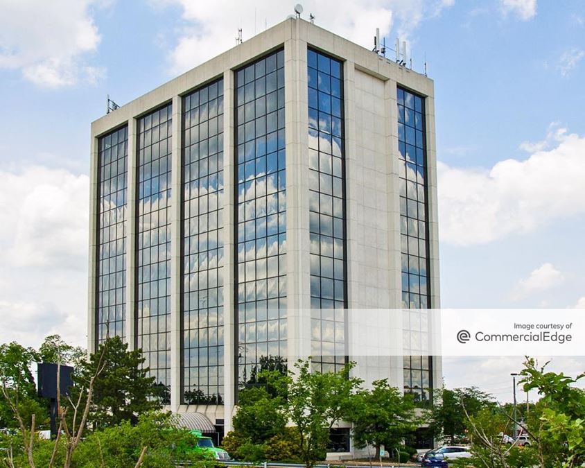 One Monroeville Center 3824 Northern Pike, Monroeville, PA