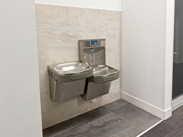 Regus - Medley - 72nd Ave