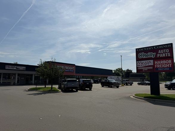 Country Corners Center